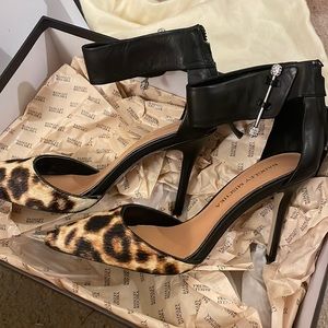 Badgley Mischka leopard heels